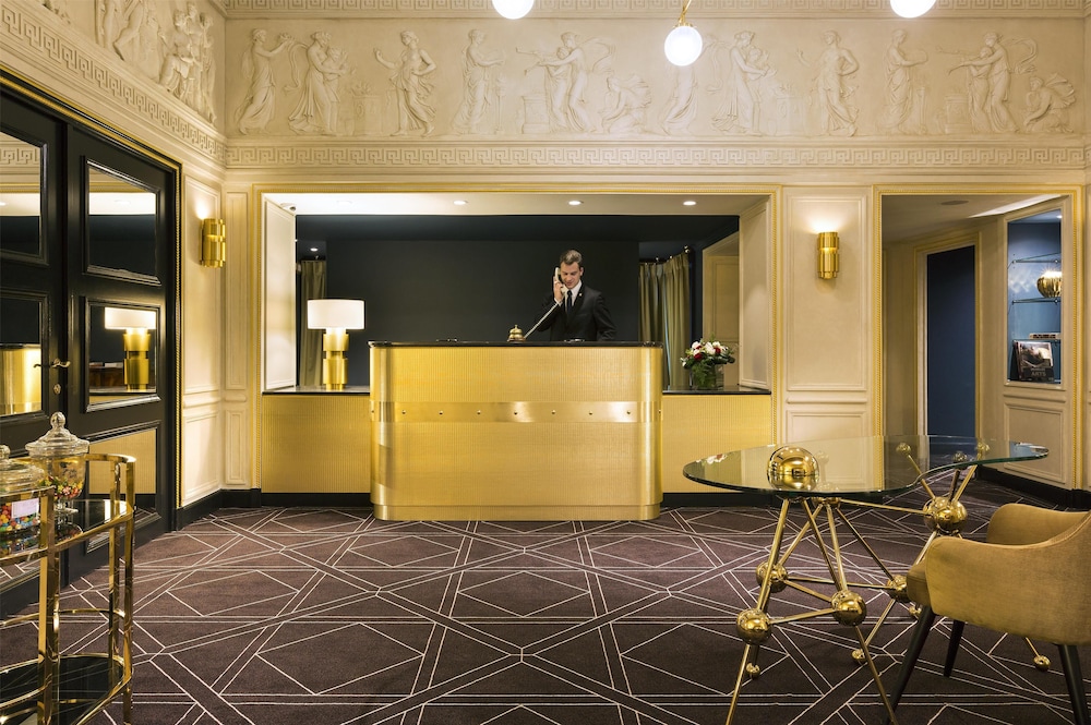 lobby