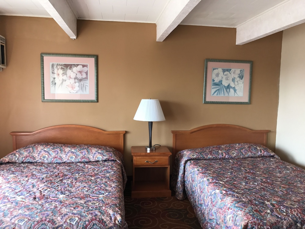 La Fontana Motel 15/16