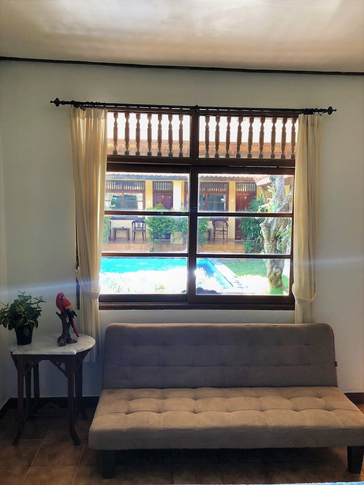 Mangga Bungalow 23/40