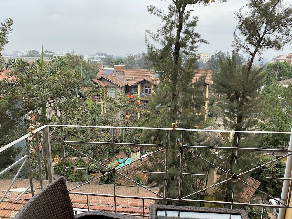 Woodmere Serviced Apartments 21/50