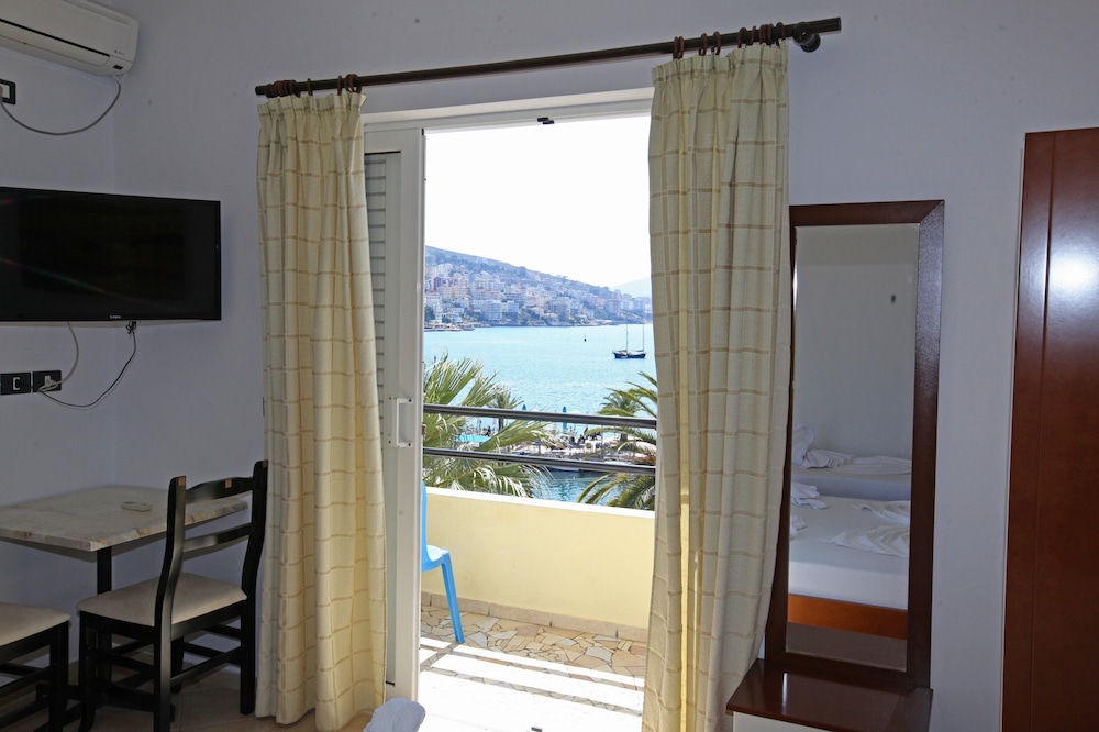 Hotel Real 41/57