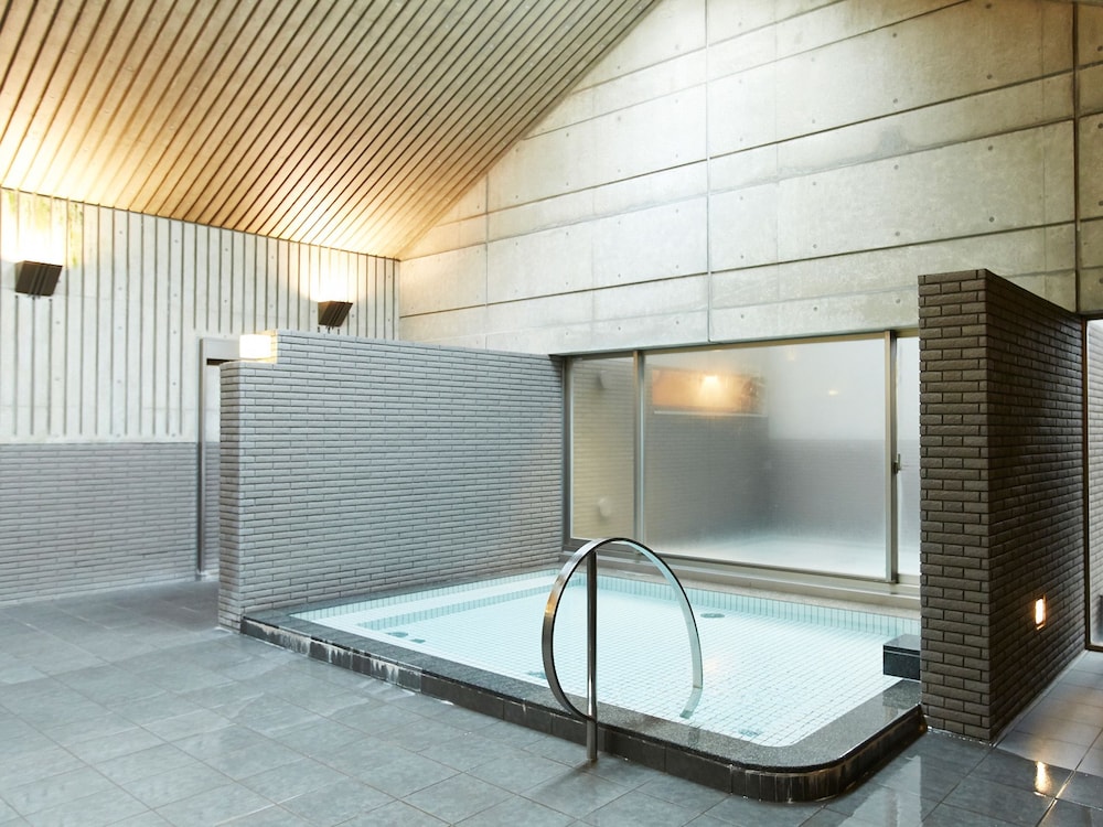Osaka Academia 32/61
