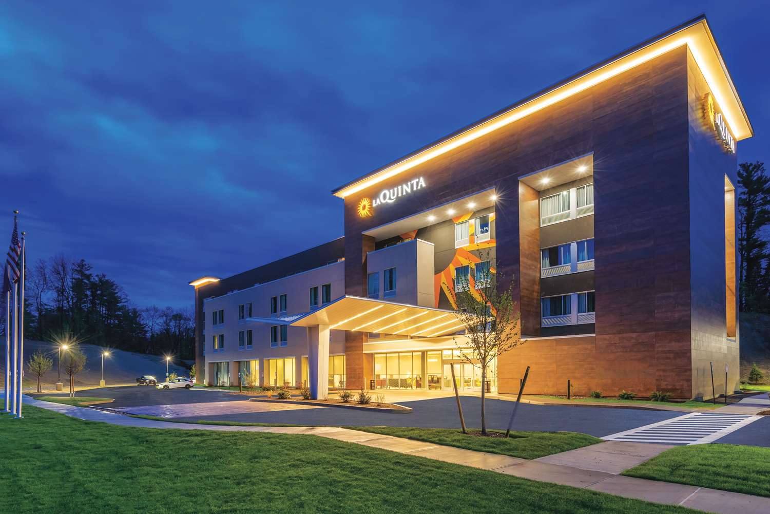 La Quinta Inn And Suites By Wyndham Clifton Park 1/21