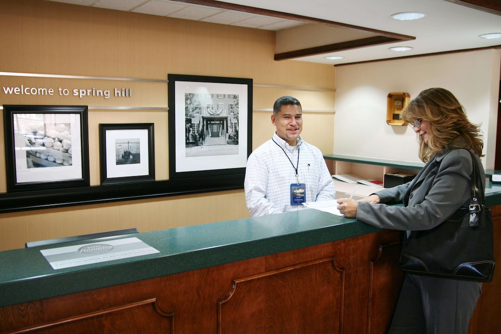 Hampton Inn Spring Hill 5/43