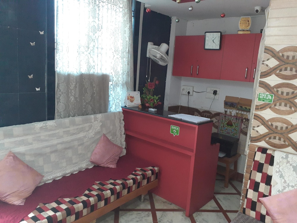 Airport Sky Inn 50/60