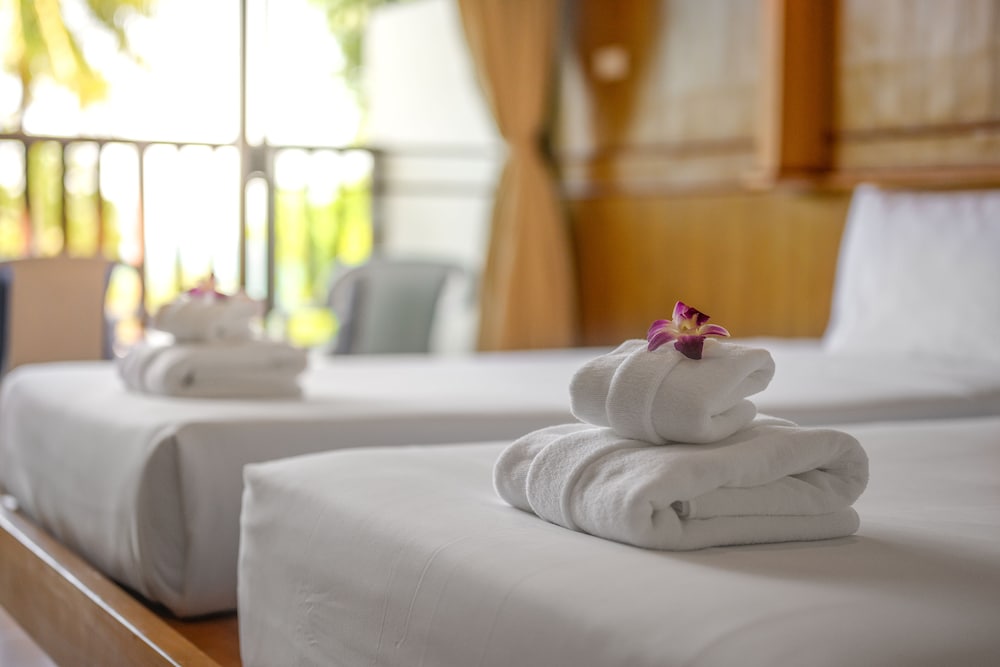 Patong Lodge Hotel 29/59