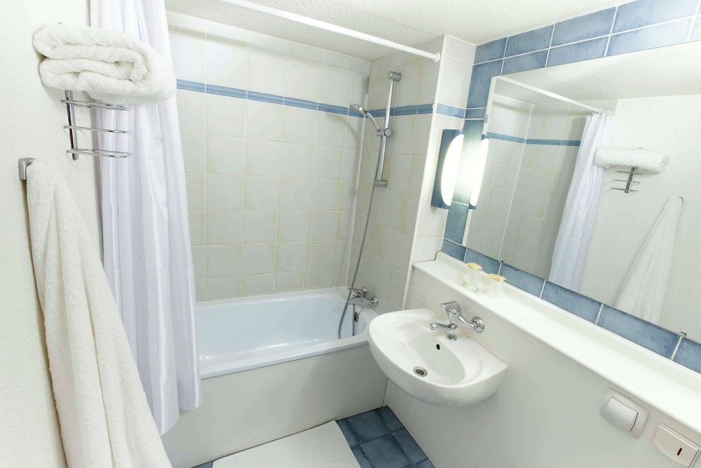 CAMPANILE DAX - SAINT PAUL LES DAX 44/44