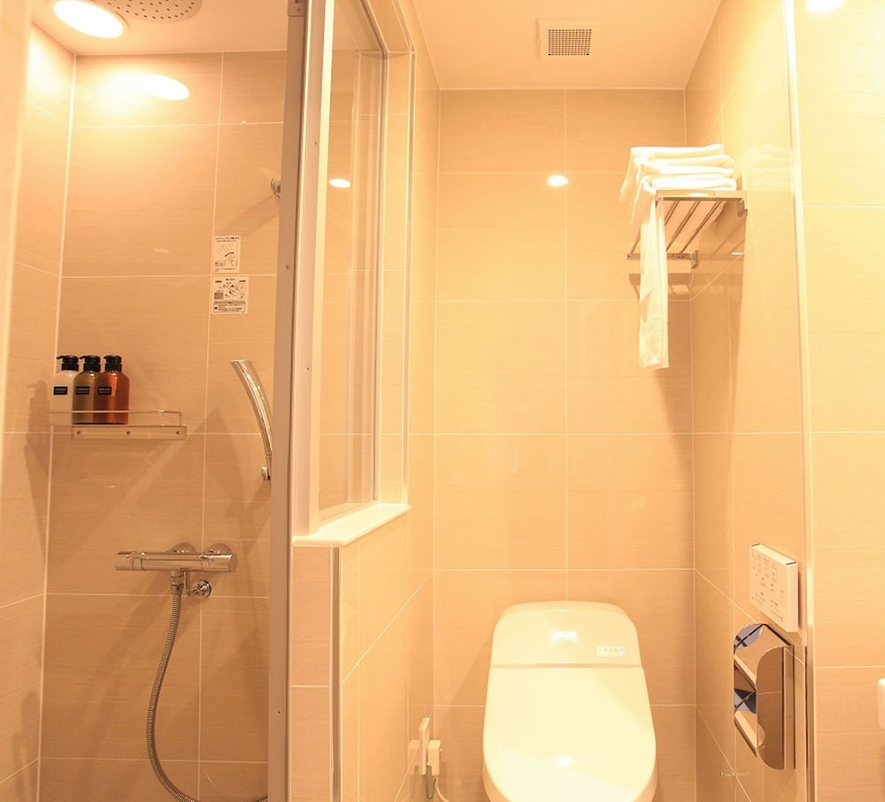 غرفة بريميوم بسرير كينج، Urban Hotel Kyoto Gojo Premium 4/4