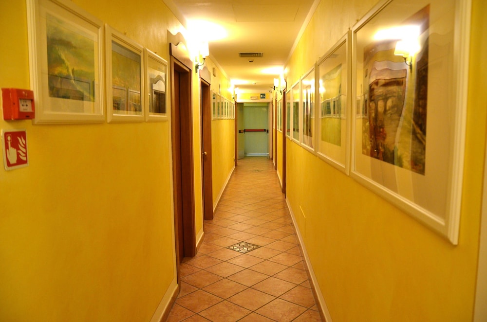 Hotel Mia Cara 46/50