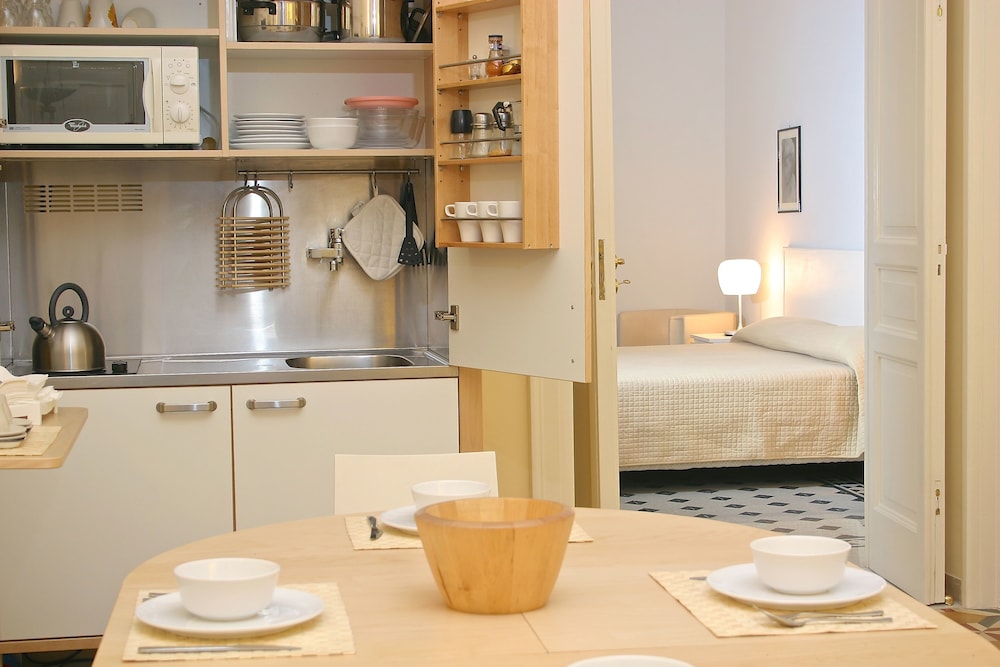 Corso Italia Suites 50/50