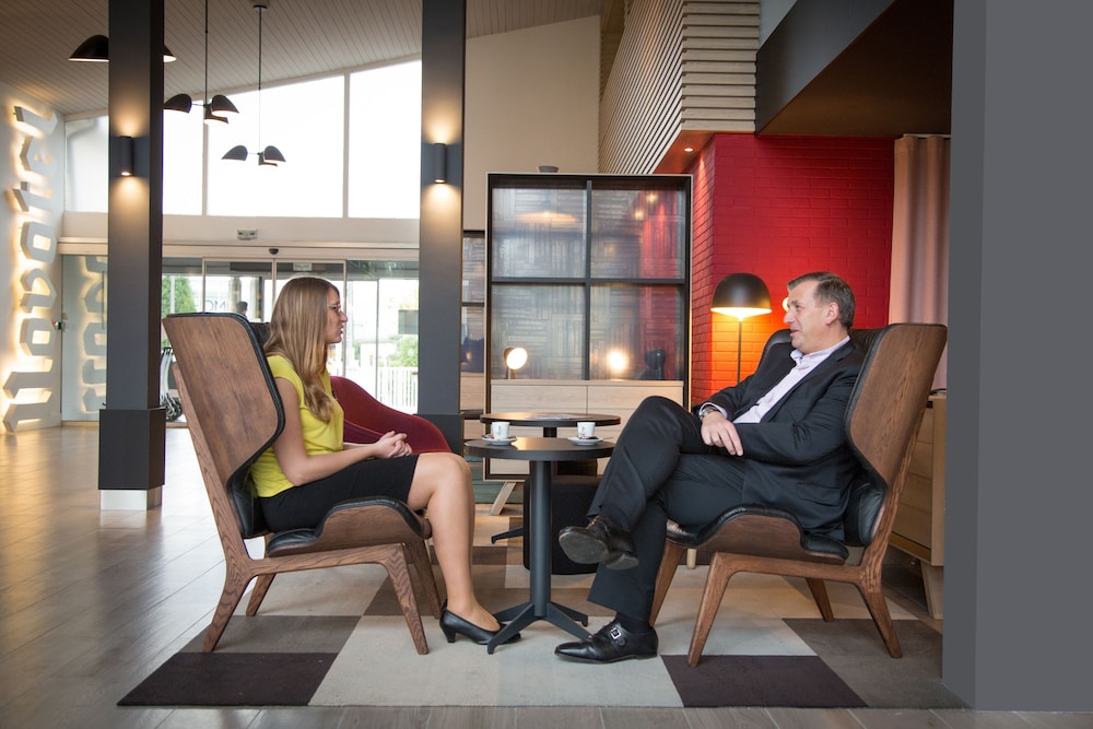 NOVOTEL LILLE AEROPORT 46/70