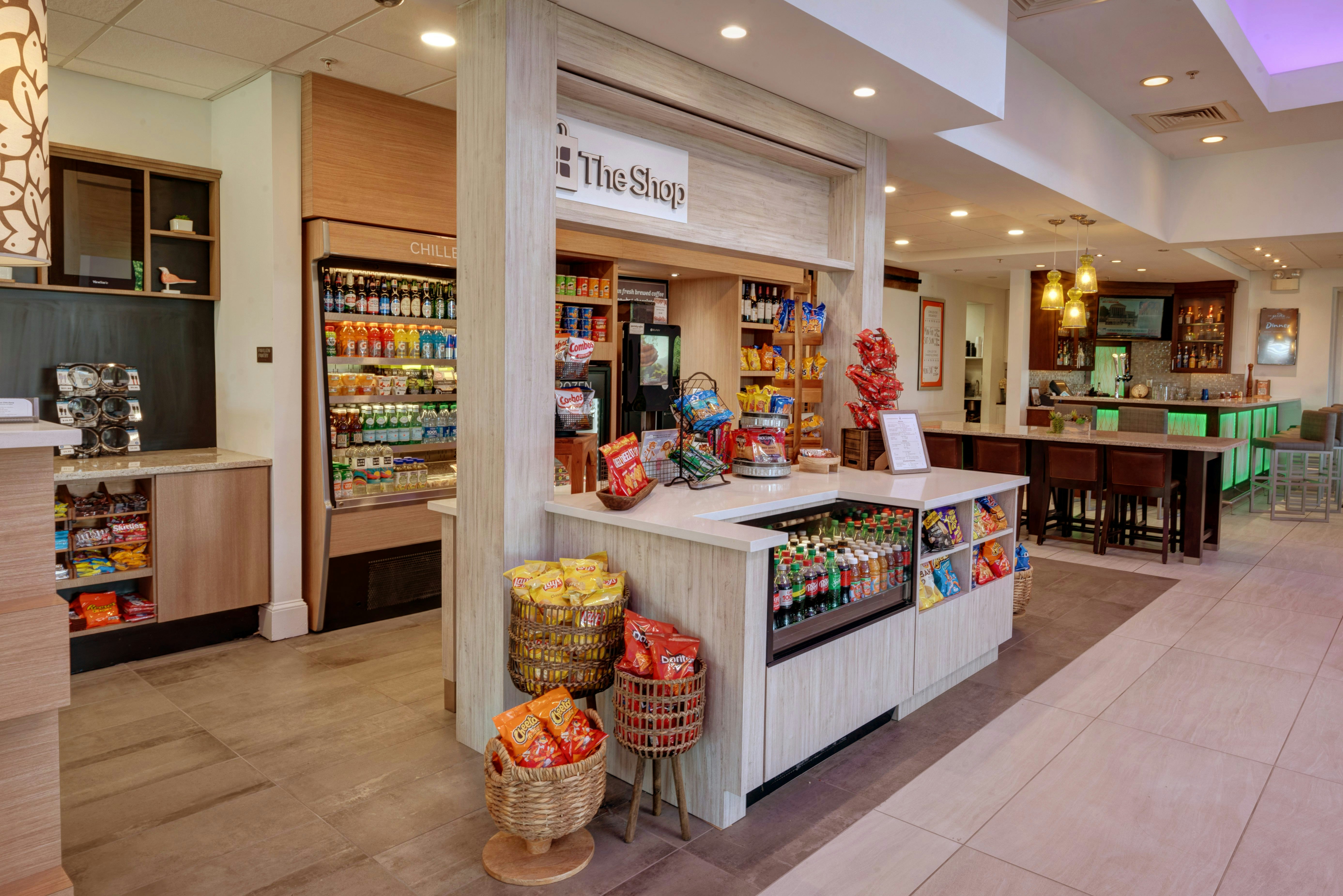 Hilton Garden Inn Hamilton 24/47