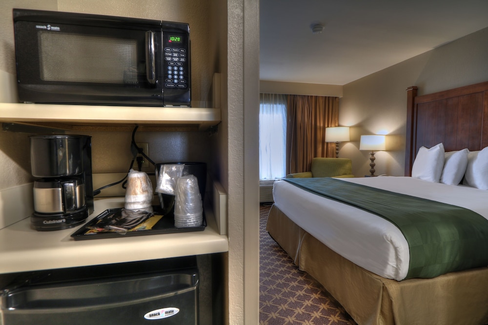 Quality Inn Near The Island Pigeon Forge 29/58