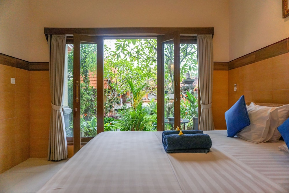 Three Brothers Guest House 10/26