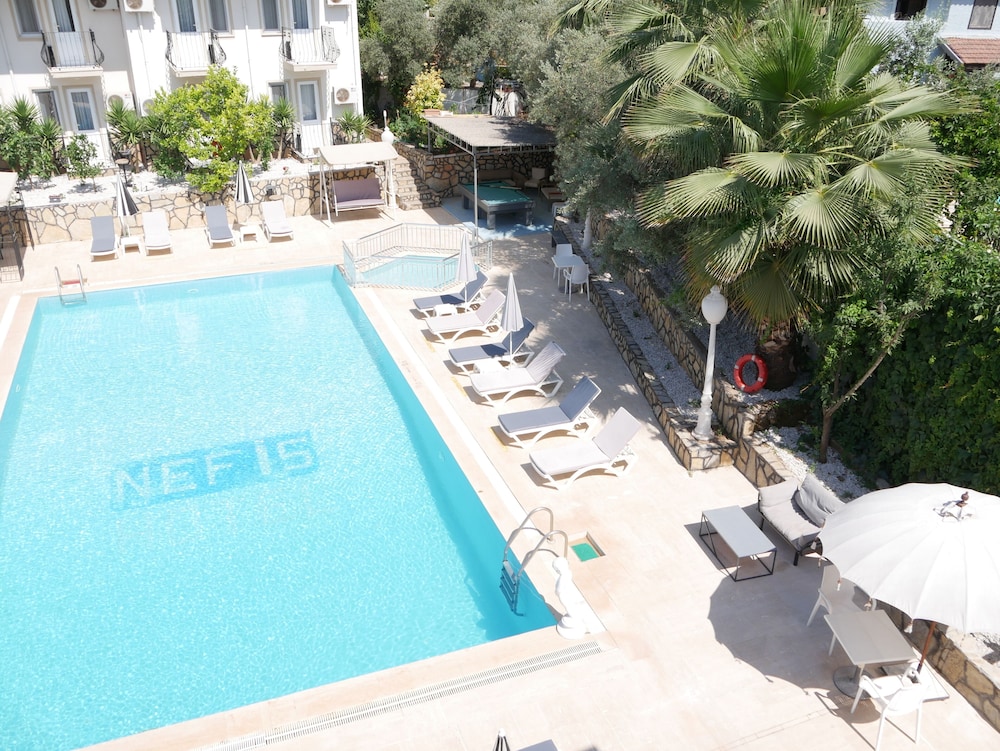 Nefis Hotel 36/60