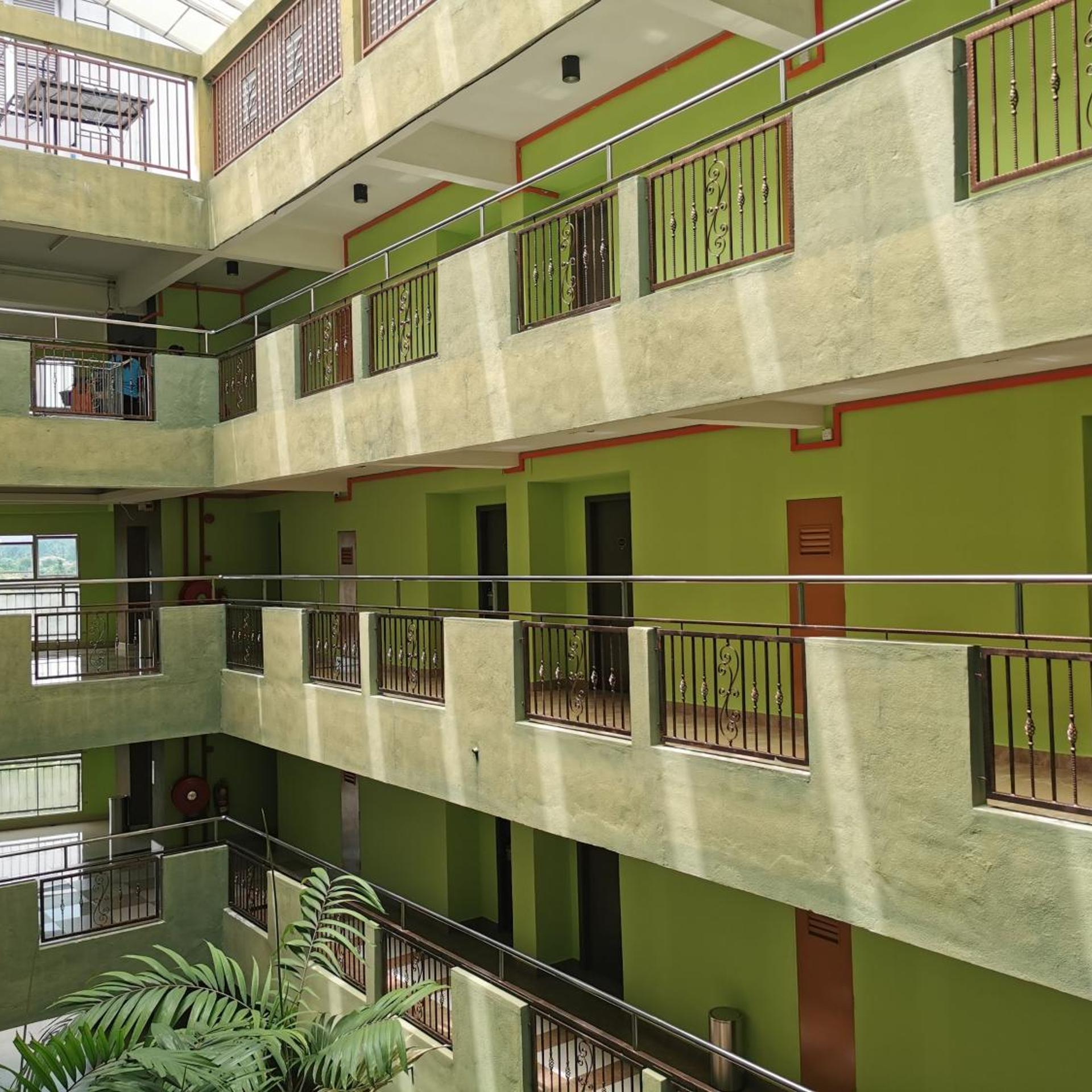 Melang Inn 2/53