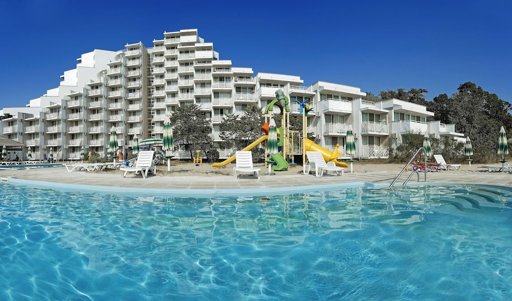 Albena Beach Club 2/50