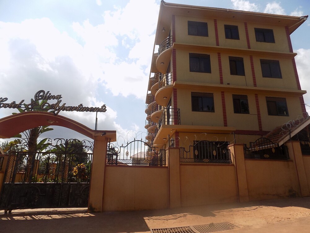 Olina Hotel And Apartments 3/38
