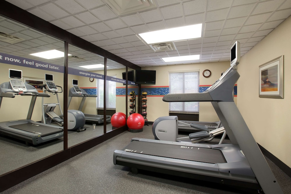 Hampton Inn Suites San Marcos 24/44