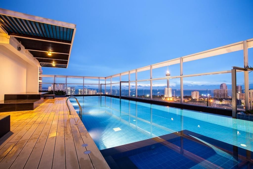 Treetops Pattaya Condominium 6/69