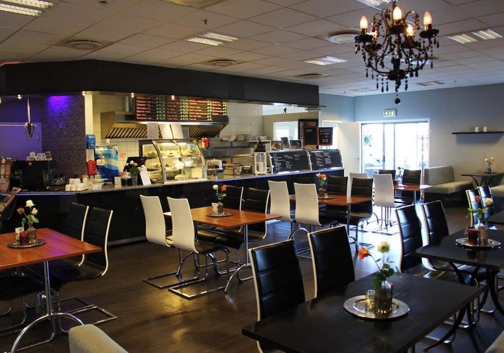 Aalesund Airport Hotel 22/34