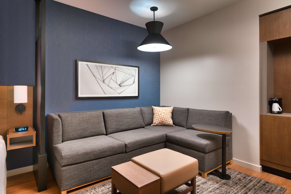Hyatt Place Fayetteville/Springdale 13/33