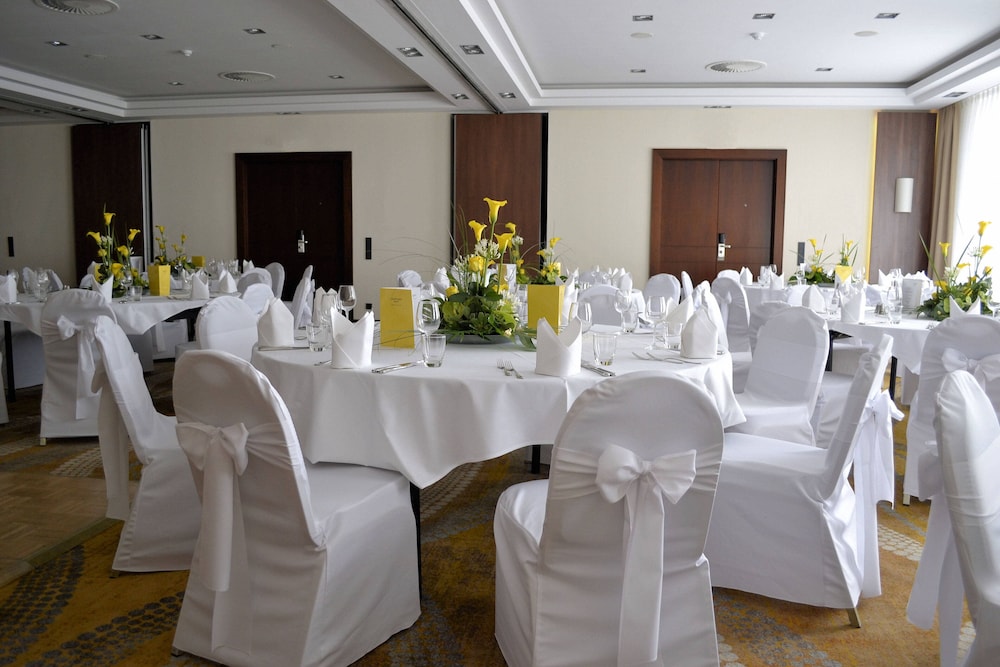 Courtyard By Marriott Seestern 26/43