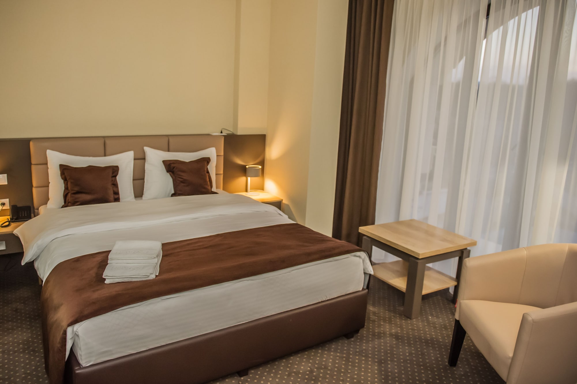 STANDARD, SINGLE, QUEEN BED
