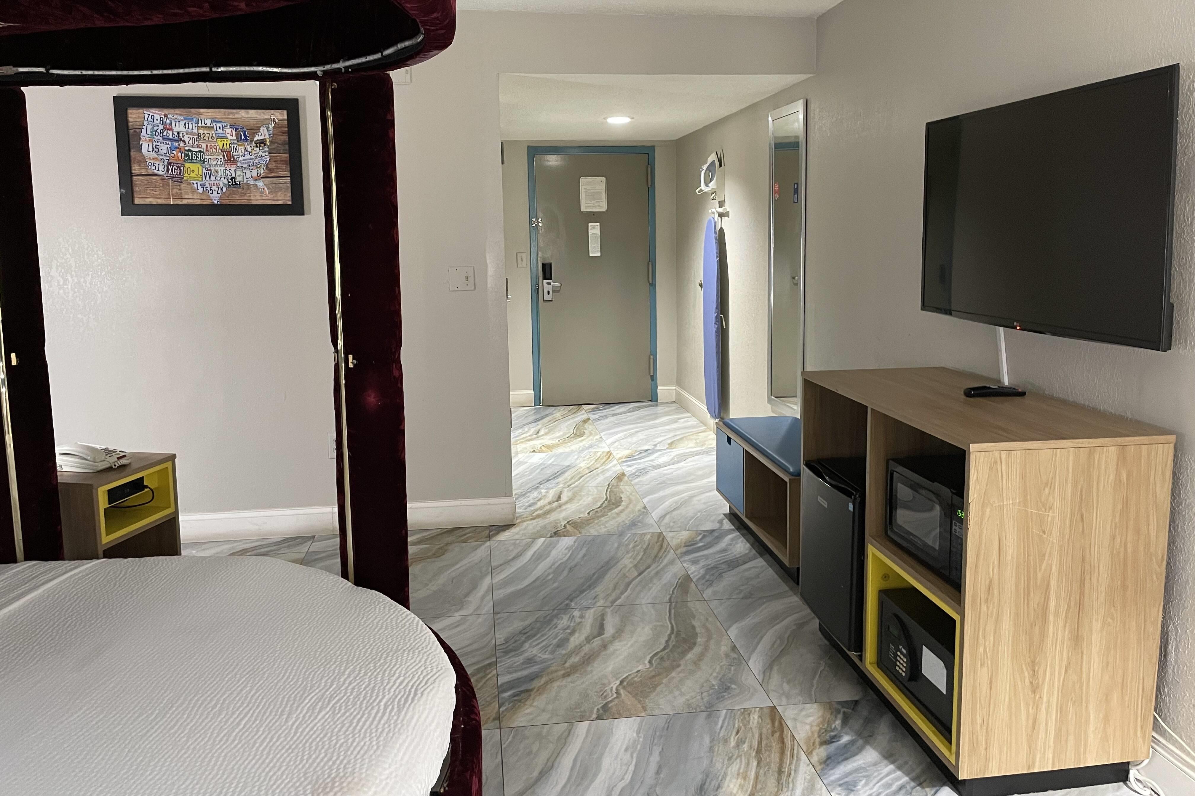 غرفة بسرير كوين، Days Inn by Wyndham Jersey City / NYC Area 3/6