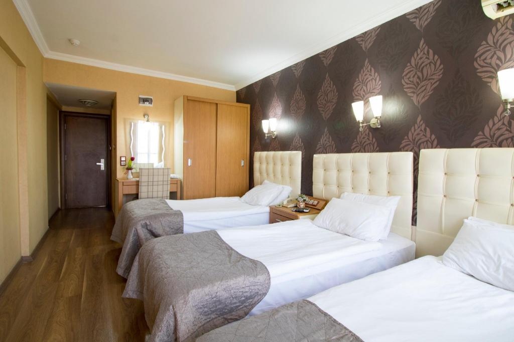 Kocaman Hotel 11/54
