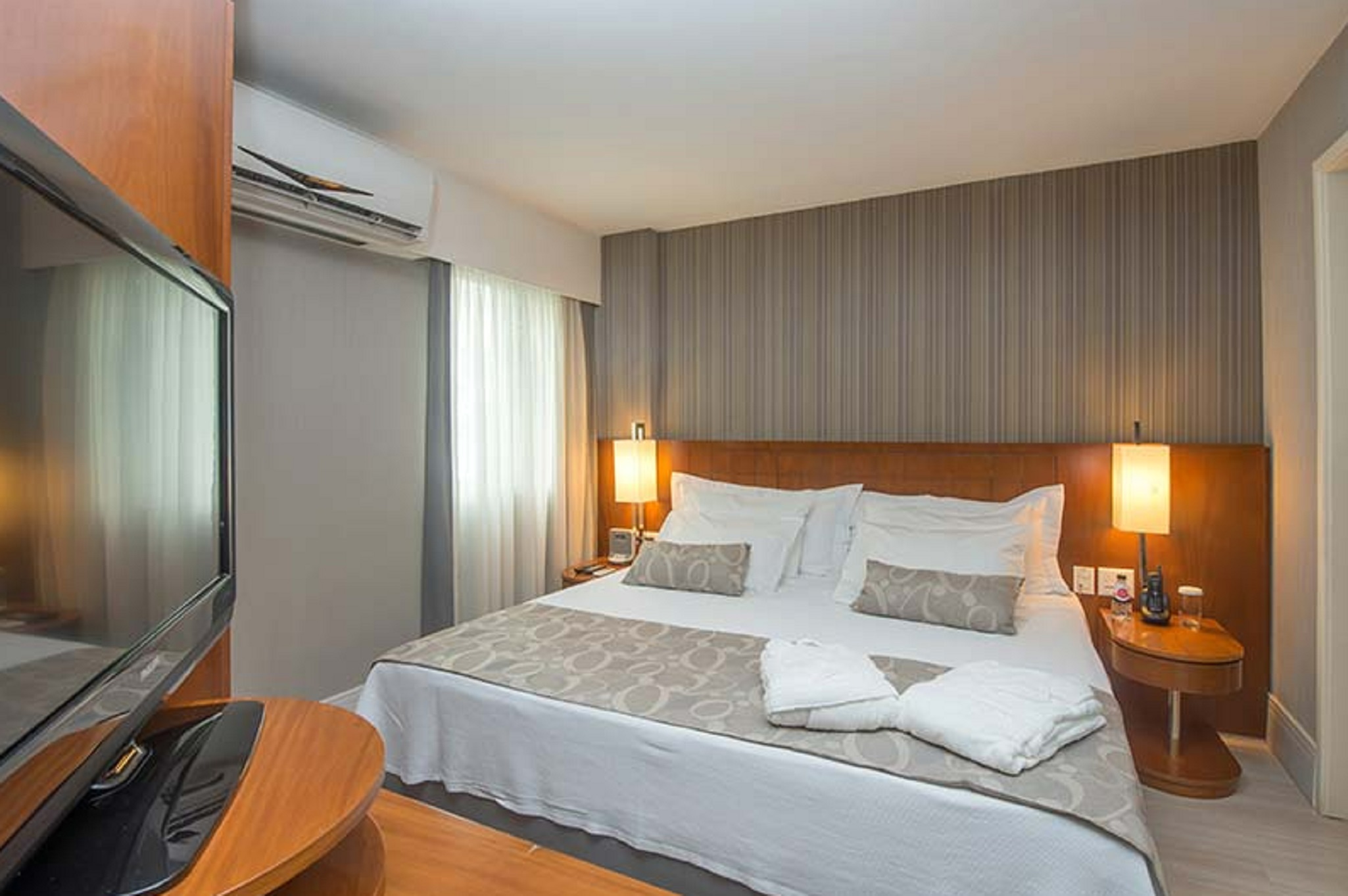 Junior Suite, Double Bed, Street View