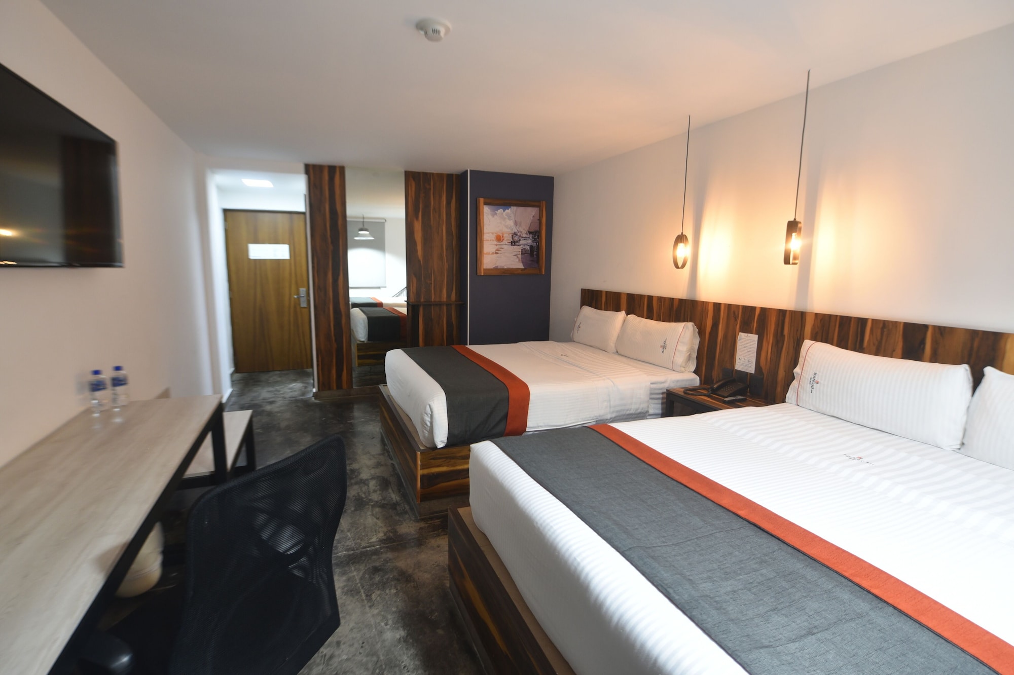 ROOM, 2 QUEEN BEDS