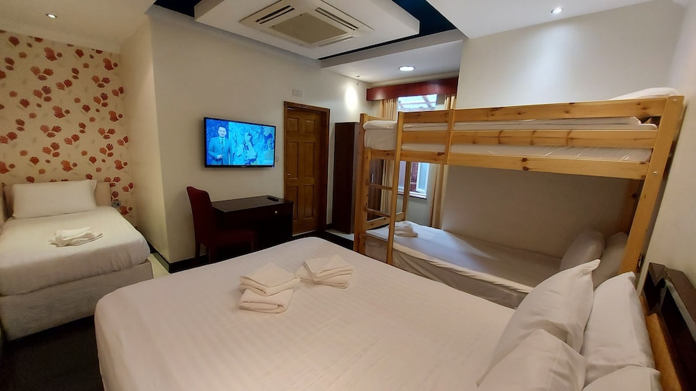 London Star Hotel 24/67