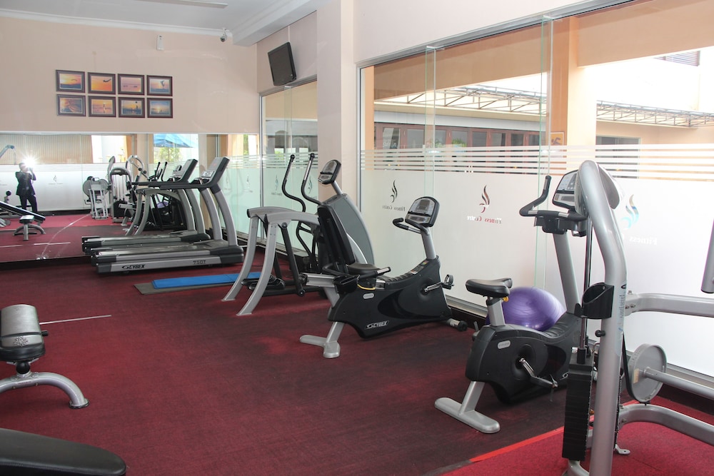 Swiss Belhotel Borneo Samarinda 40/68