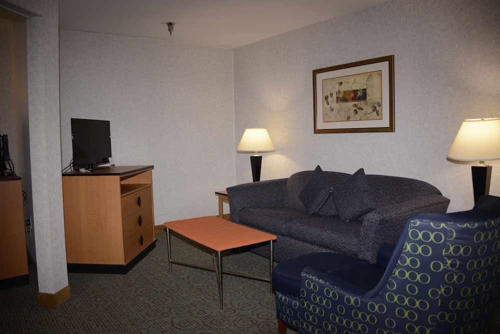 Quality Inn & Suites Denver International Airport 32/42