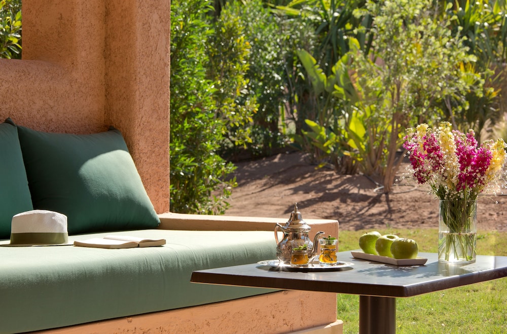 Oasis Lodges 28/72