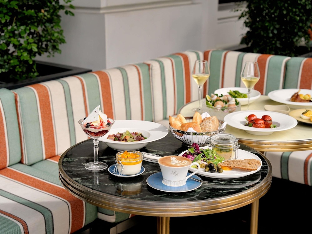 Sofitel Legend Metropole Hanoi Hotel 57/77