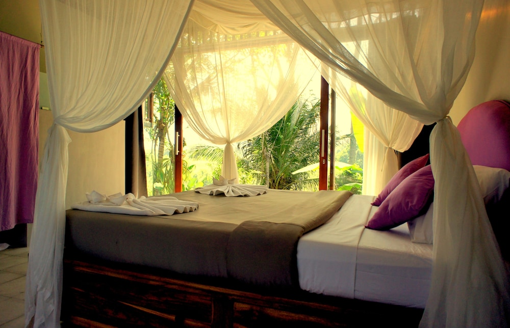 Prashanti Ubud 20/50