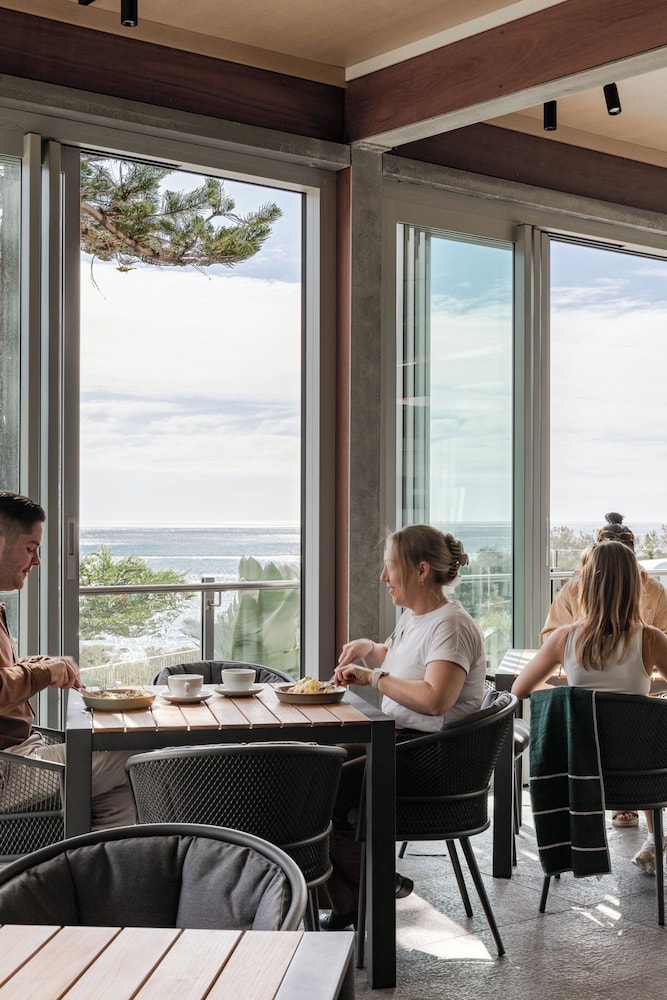 Headlands Austinmer Beach 33/71
