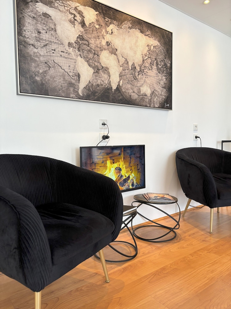 INTER-HOTEL LE VALOIS 30/50