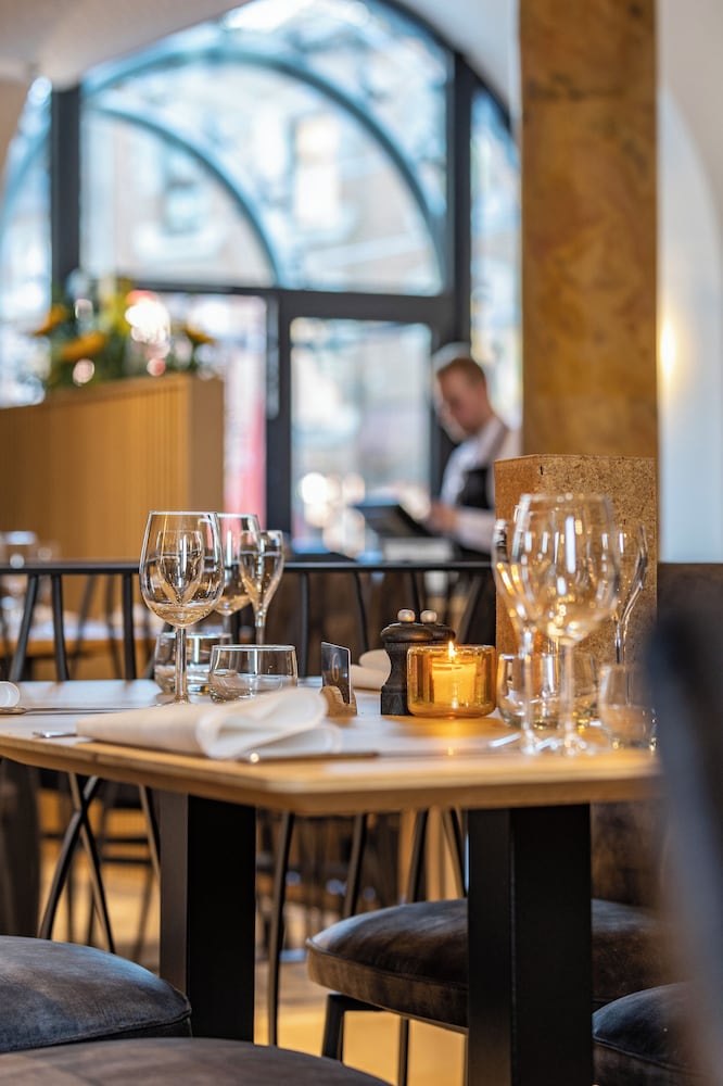 Quartier Latin 49/58