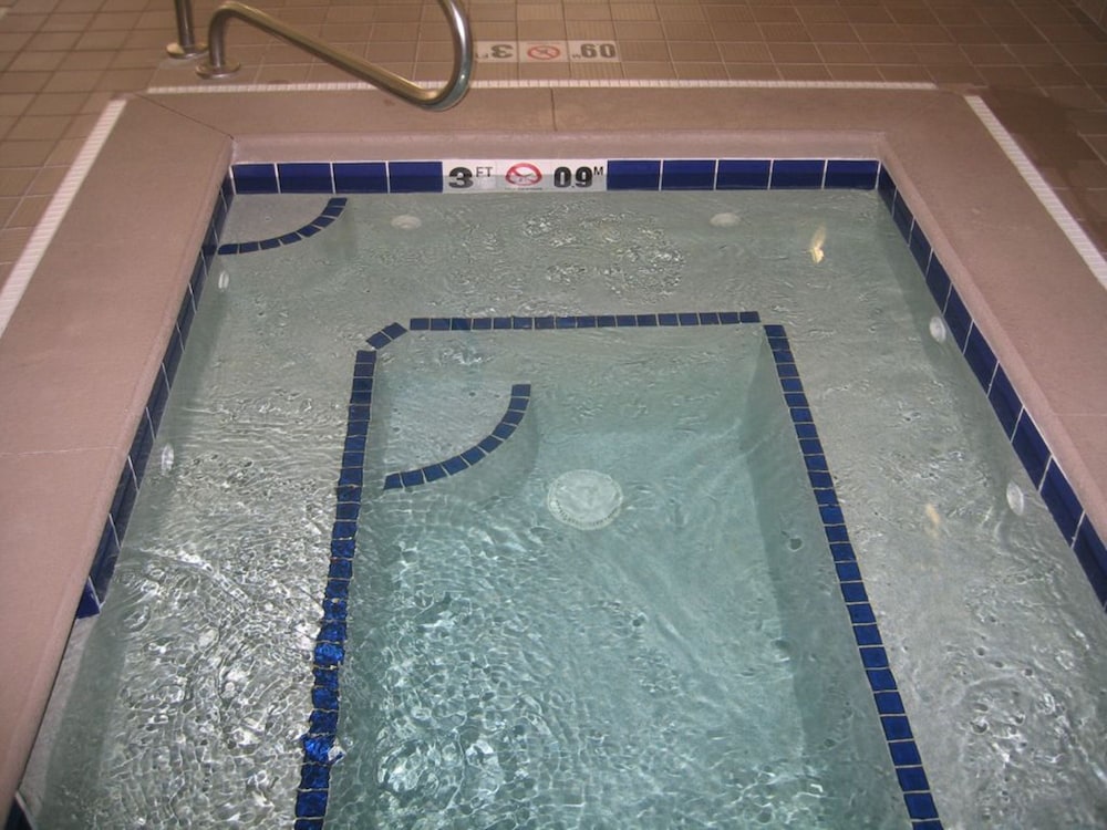 Holiday Inn Express Hotel Suites Dubois 35/72