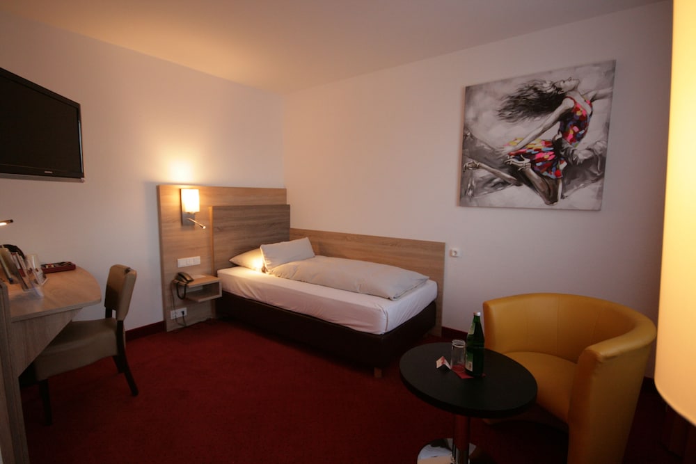 Montana Hotel Mönchengladbach 20/34