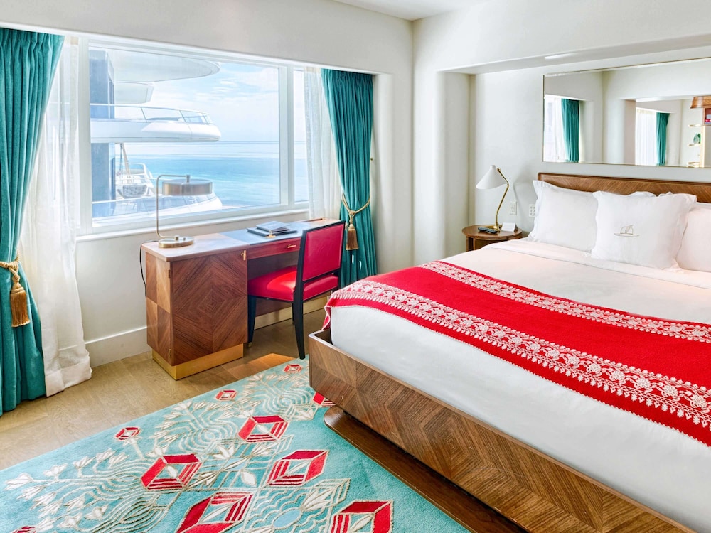 JUNIOR SUITE, PARTIAL OCEAN VIEW, ACCESSIBLE