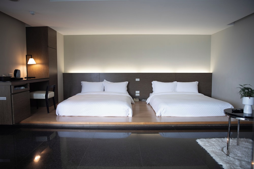 Kapok Hotel Resorts 7/46