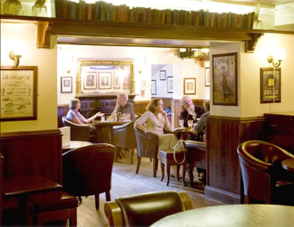 LANSDOWNE HOTEL 41/47