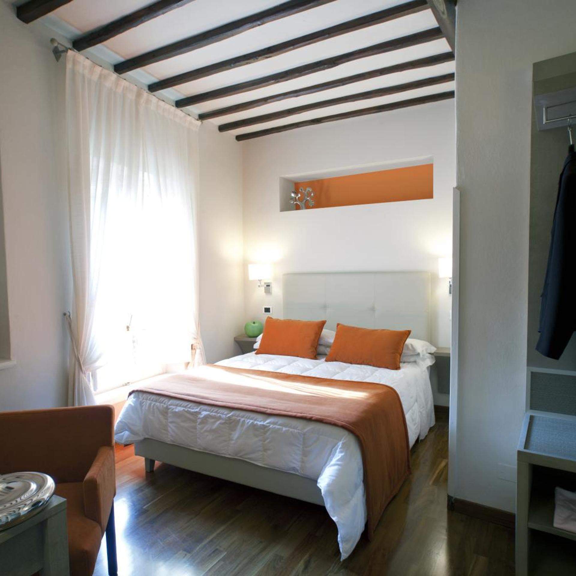 Room, Single