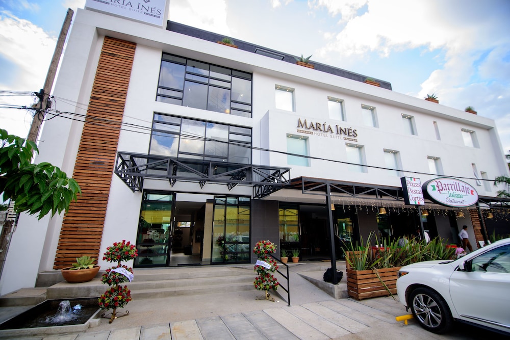 Maria Ines Hotel Suite 1/59