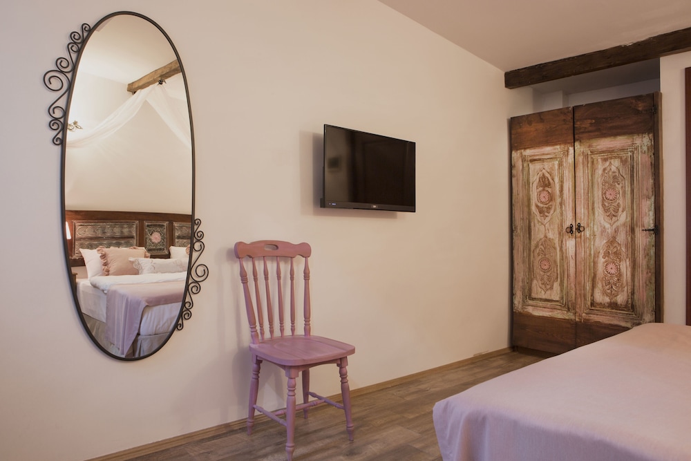Oriella Hotel 23/40