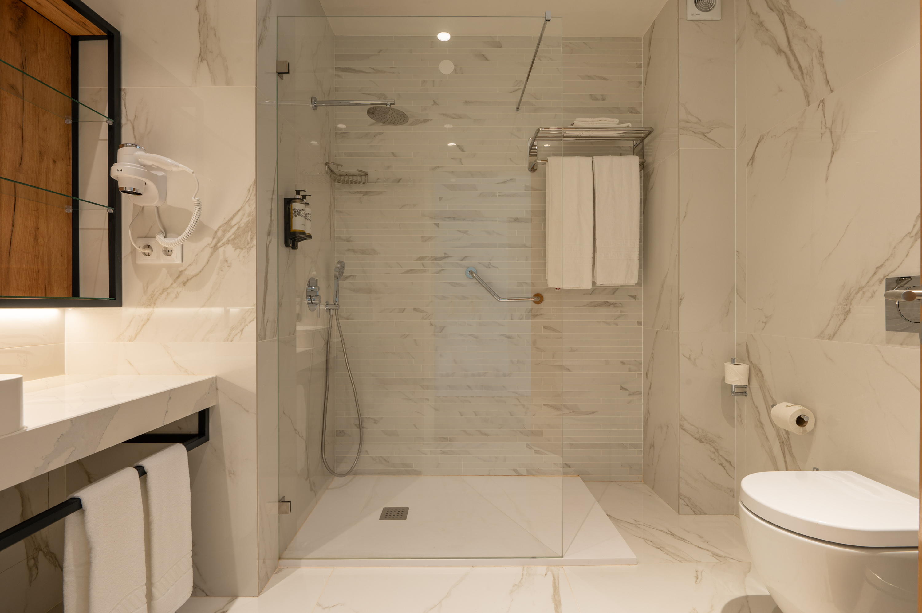شقة بإطلالة على البحر بغرفة نوم واحدة، Aparthotel Vila Luz 4/5